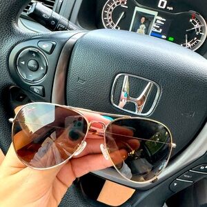 Maui Jim sunglasses! New !! Worn only a few times